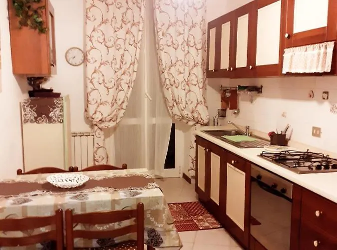 Apartment La Maison Des Caprices_ _stazione_5terre La Spezia